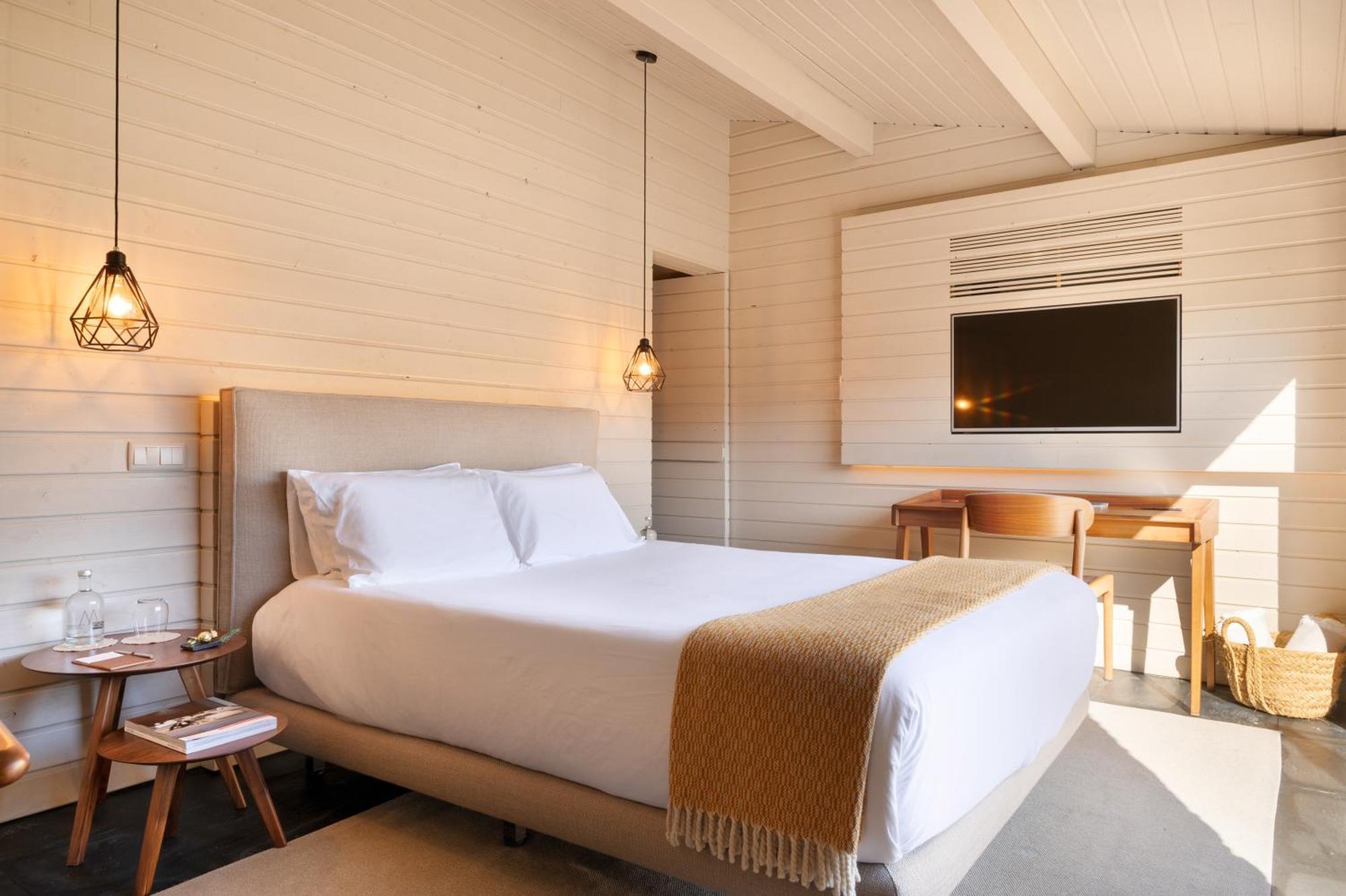 פנאפיל Dourwin - Riverside Suites - Adults Only חדר תמונה